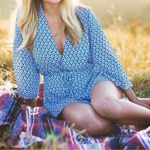 Olivaceous Blue and White Patterned Blouse